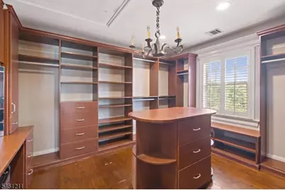 11 Tannery Ln, Roseland, NJ 07068 - Photo 20