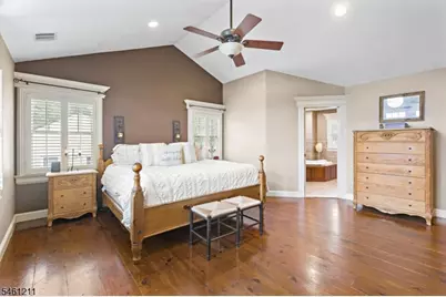 11 Tannery Ln, Roseland, NJ 07068 - Photo 18