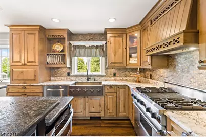 11 Tannery Ln, Roseland, NJ 07068 - Photo 8