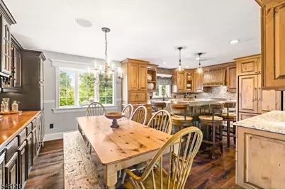 11 Tannery Ln, Roseland, NJ 07068 - Photo 10