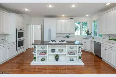 7 Firestone Ct, Montgomery Township, NJ 08558 - Photo 18