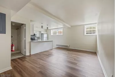 206 Main St #23, Millburn, NJ 07041 - Photo 4