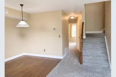 92 Ashley Court, Bedminster Township, NJ 07921 - Photo 8
