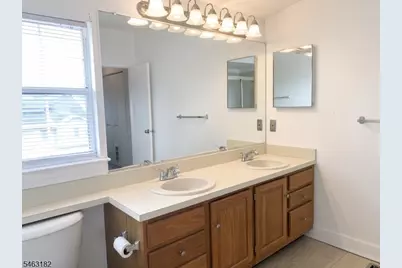 92 Ashley Court, Bedminster Township, NJ 07921 - Photo 22