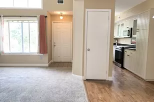 92 Ashley Ct, Bedminster Township, NJ 07921 - Photo 4