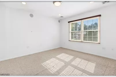 22 Cellar Avenue, Clark Township, NJ 07066 - Photo 16