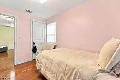 818 Ridge Rd, Cedar Grove, NJ 07009 - Photo 14