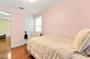 818 Ridge Rd, Cedar Grove, NJ 07009 - Photo 14