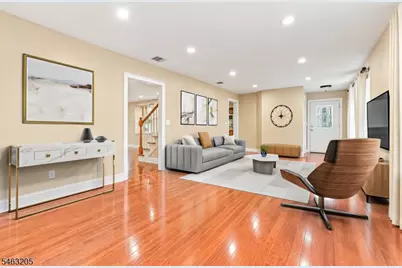 818 Ridge Rd, Cedar Grove, NJ 07009 - Photo 8