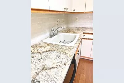 10 N Wood Ave Unit #702, Linden, NJ 07036 - Photo 6