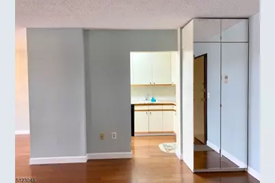 10 N Wood Ave Unit #702, Linden, NJ 07036 - Photo 8