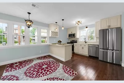 362 E Clay Ave, Roselle Park, NJ 07204 - Photo 6