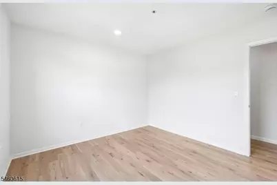 300 Schuyler Ave #16, Kearny, NJ 07032 - Photo 16
