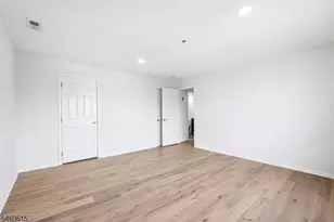 300 Schuyler Ave, Kearny, NJ 07032 - Photo 18