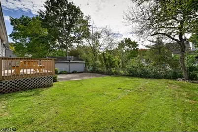 17 Charlotte Dr, Bridgewater, NJ 08807 - Photo 40