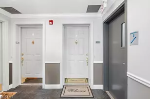 358 Rector, Perth Amboy, NJ 08861 - Photo 10