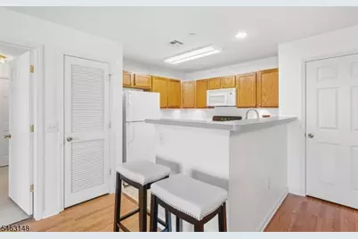 358 Rector #510, Perth Amboy, NJ 08861 - Photo 14