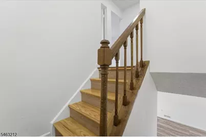 543 Manchester Ct, Piscataway Township, NJ 08854 - Photo 16