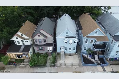 89 Burgess Pl, Passaic, NJ 07055 - Photo 32