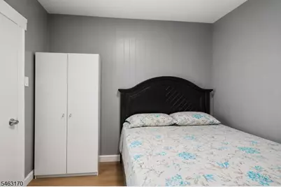 89 Burgess Pl, Passaic, NJ 07055 - Photo 18