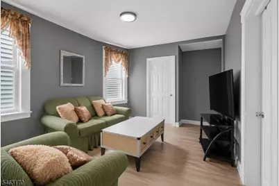 89 Burgess Pl, Passaic, NJ 07055 - Photo 20