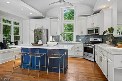 134 Norwood Ave, Montclair, NJ 07043 - Photo 10