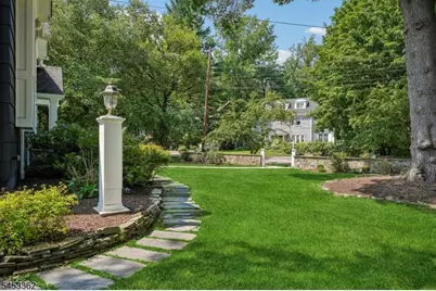 134 Norwood Ave, Montclair, NJ 07043 - Photo 30
