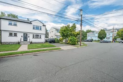 5 Underhill Ct, Nutley, NJ 07110 - Photo 1