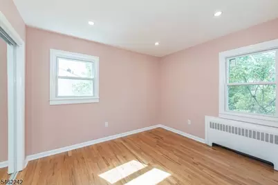 5 Underhill Ct, Nutley, NJ 07110 - Photo 26