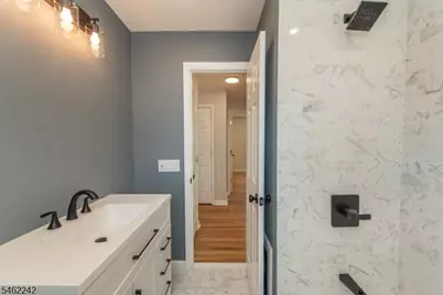 5 Underhill Ct, Nutley, NJ 07110 - Photo 12