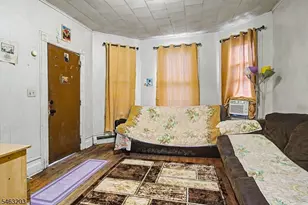 305 Pacific St, Paterson, NJ 07503 - Photo 4