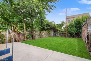 305 Pacific St, Paterson, NJ 07503 - Photo 32