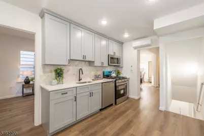 94 Washington Ave, Irvington, NJ 07111 - Photo 10