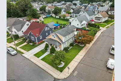 18 W Grochowiak St, South River, NJ 08882 - Photo 2