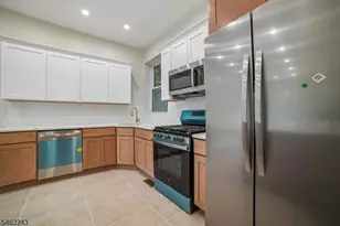 114 Peabody Pl, Newark, NJ 07104 - Photo 14