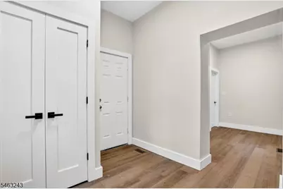 114 Peabody Pl, Newark, NJ 07104 - Photo 14
