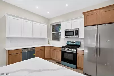 114 Peabody Pl, Newark, NJ 07104 - Photo 12