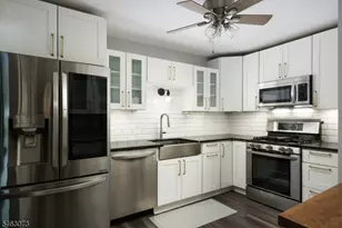 11 Sunrise Dr, Long Hill Township, NJ 07933 - Photo 12
