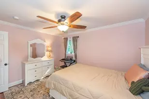 33 Lakeside Ave, Bloomingdale, NJ 07403 - Photo 16