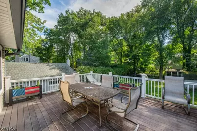 33 Lakeside Ave, Bloomingdale, NJ 07403 - Photo 34