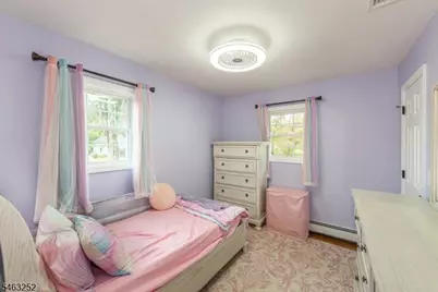 33 Lakeside Ave, Bloomingdale, NJ 07403 - Photo 18