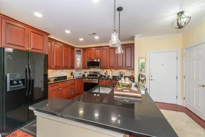 19 Zachary Way, Mount Arlington, NJ 07856 - Photo 6