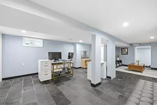 301 Roosevelt Ave, Hasbrouck Heights, NJ 07604 - Photo 12