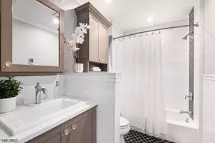 17 Ralph Pl, Morristown, NJ 07960 - Photo 10