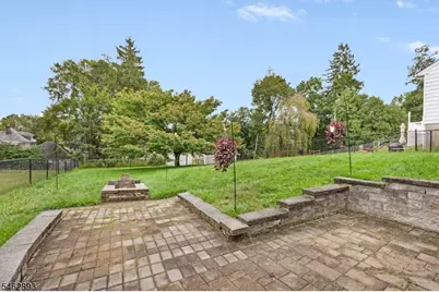 17 Ralph Pl, Morristown, NJ 07960 - Photo 16