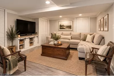 17 Ralph Pl, Morristown, NJ 07960 - Photo 12