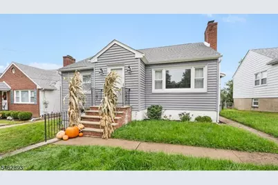 17 Ralph Pl, Morristown, NJ 07960 - Photo 2