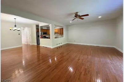 209 Raymound Blvd, Parsippany, NJ 07054 - Photo 6