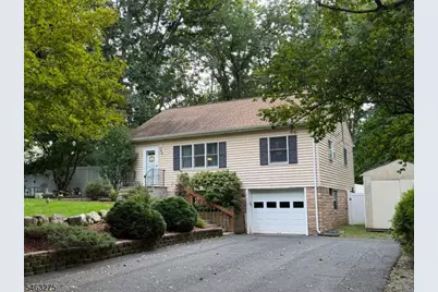 11 Richmond Rd, Byram Township, NJ 07874 - Photo 4