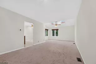 10 Hemlock Ct, Raritan Township, NJ 08822 - Photo 6